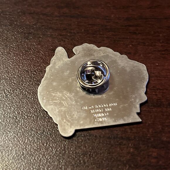 McDonald’s 2000 Sydney Olympics Opera House Bridge Proud Partner Employee Pin - Picture 3 of 3